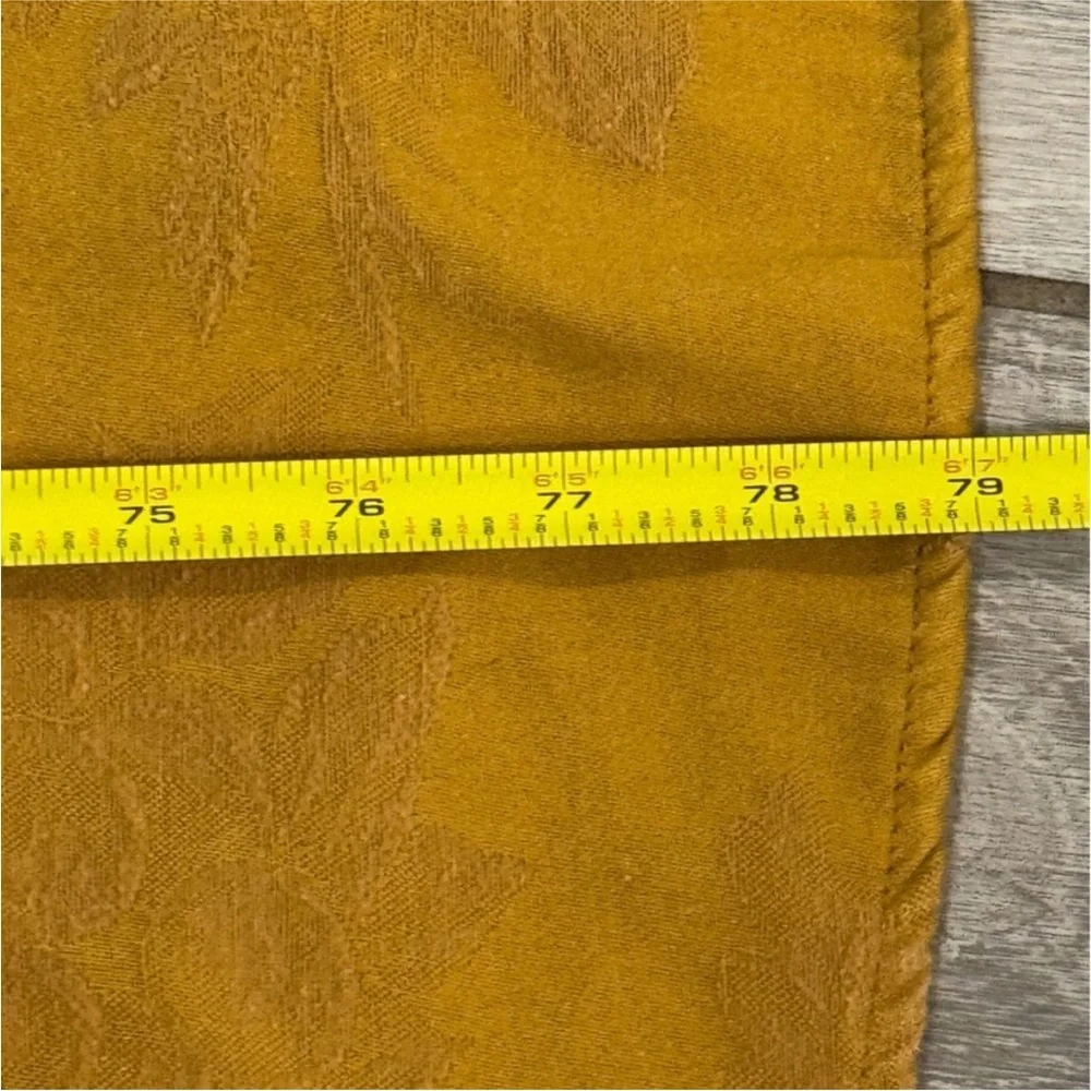 Mustard Color Damask Jacquard Print Oval Tablecloth 79x57